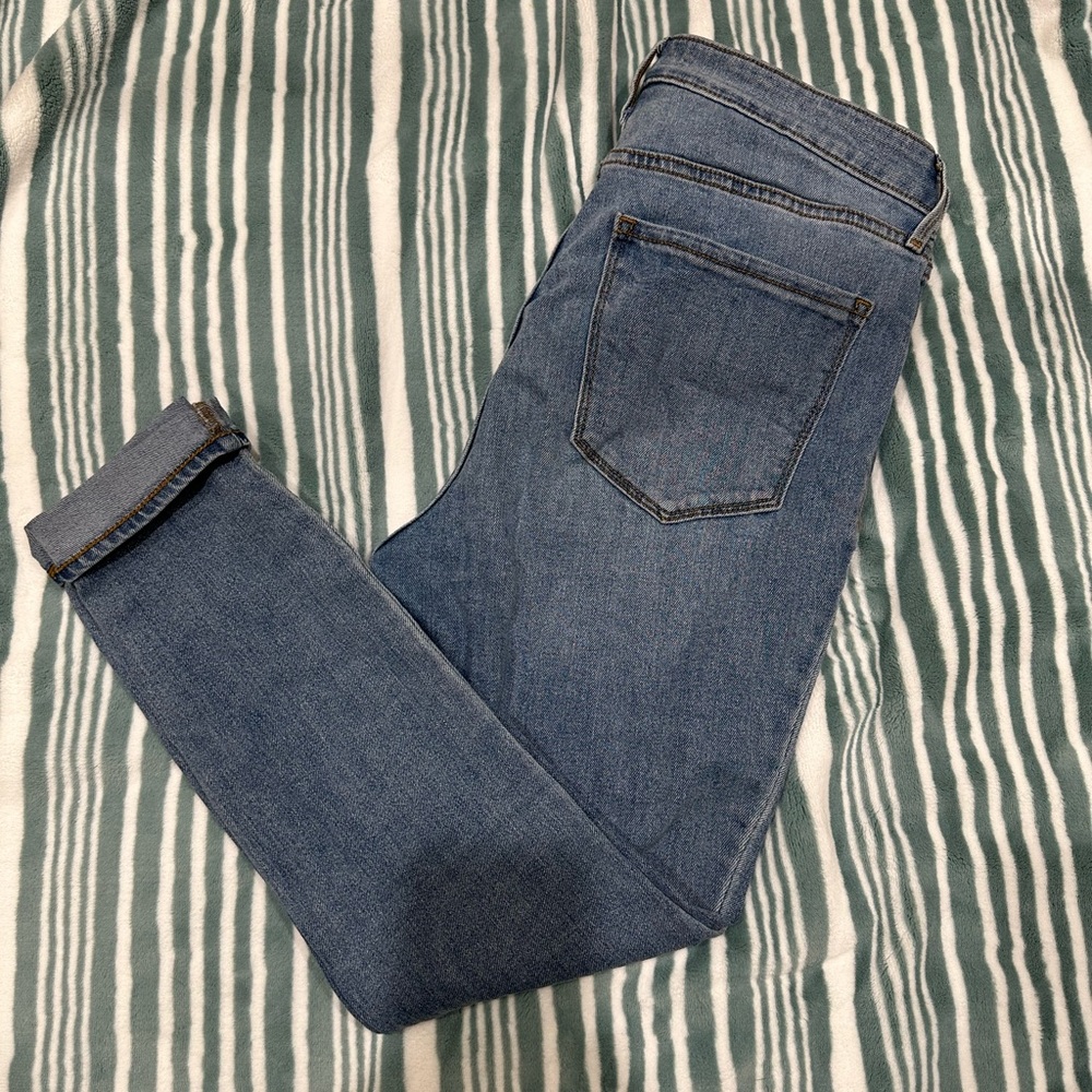 Old Navy WOW Super Skinny High Waist Jeans